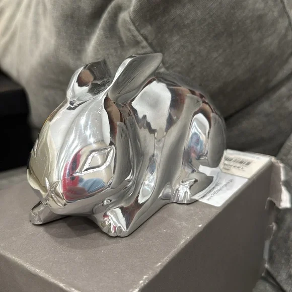 Silver Rabbit Coin Box - Picture 3 of 3